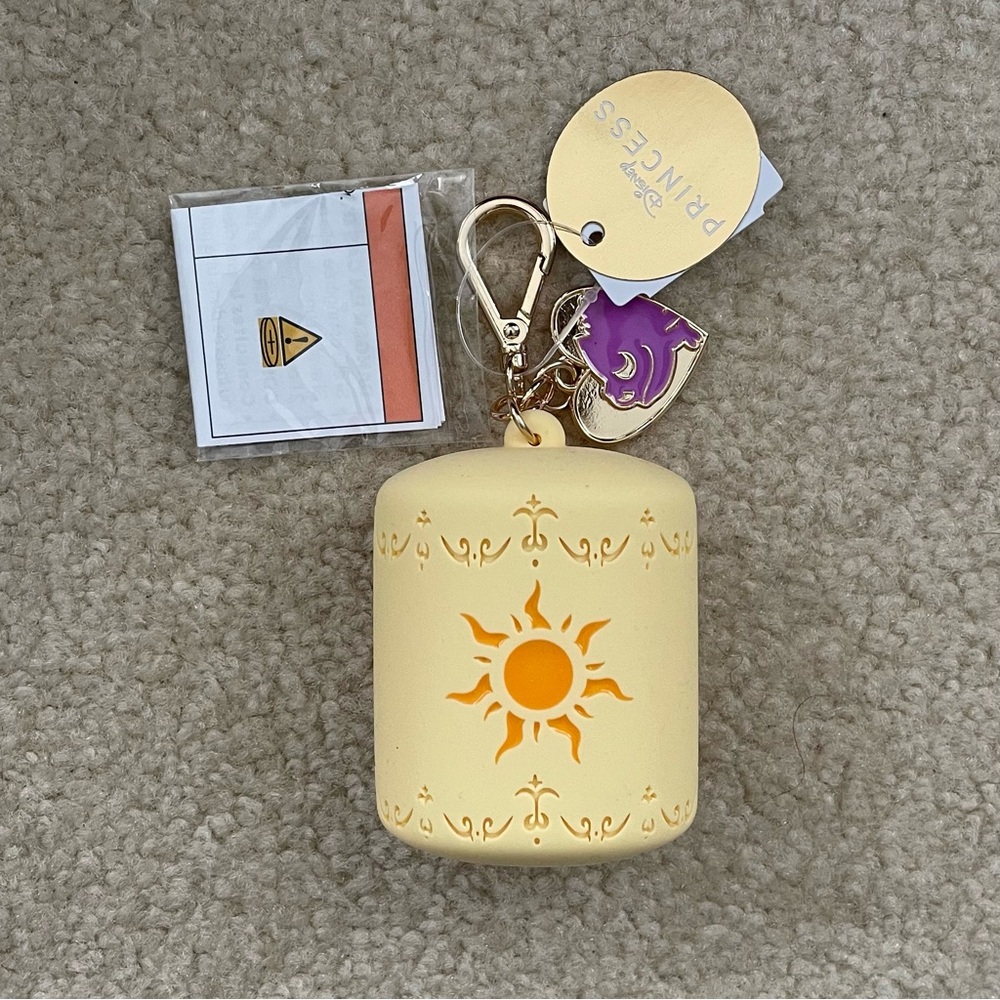 Bath & Body Works Disney Princess Rapunzel Tangled Lantern PocketBac Holder - Picture 14 of 16